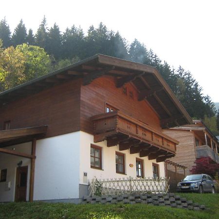 Ski-in / Ski-out Chalet Kriekels by Alpen Apartments Zell am See Eksteriør bilde
