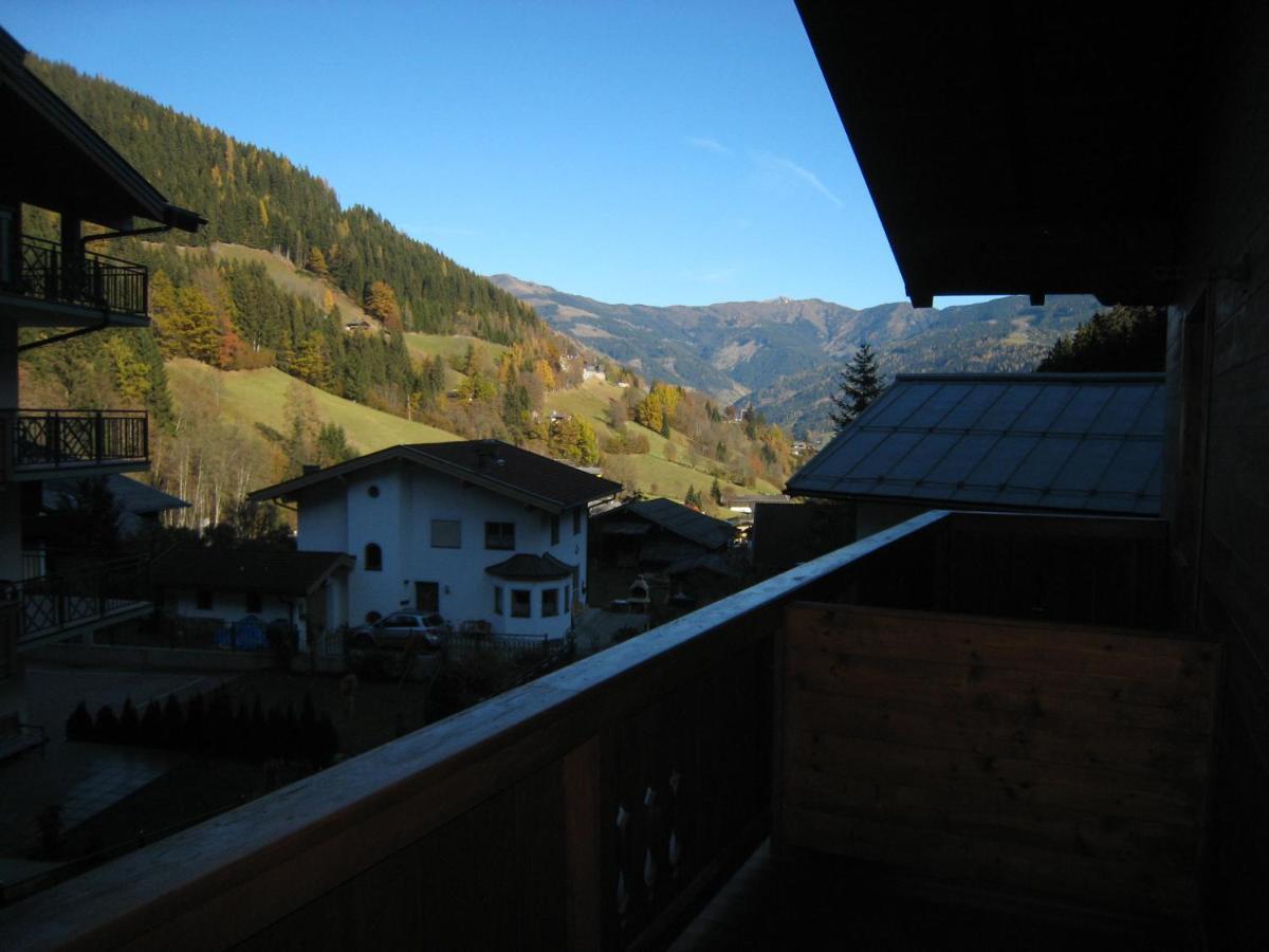 Ski-in / Ski-out Chalet Kriekels by Alpen Apartments Zell am See Eksteriør bilde